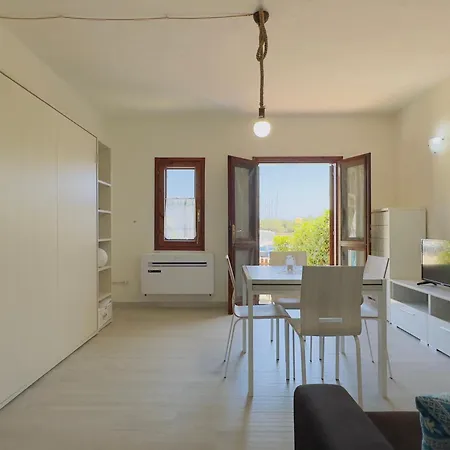 Holiday home Casetta Belvedere - Fronte Porto *