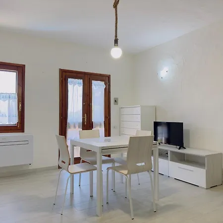 Casetta Belvedere - Fronte Porto Holiday home *