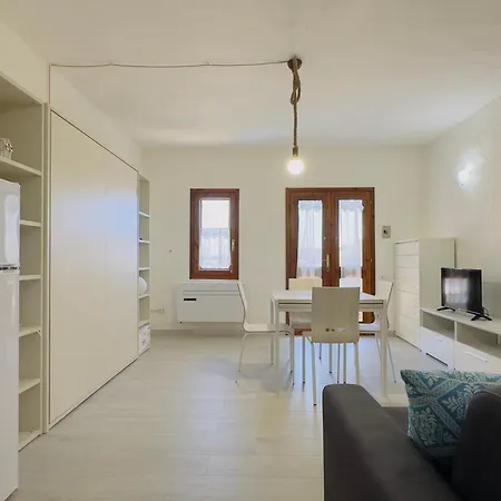 Holiday home Casetta Belvedere - Fronte Porto *